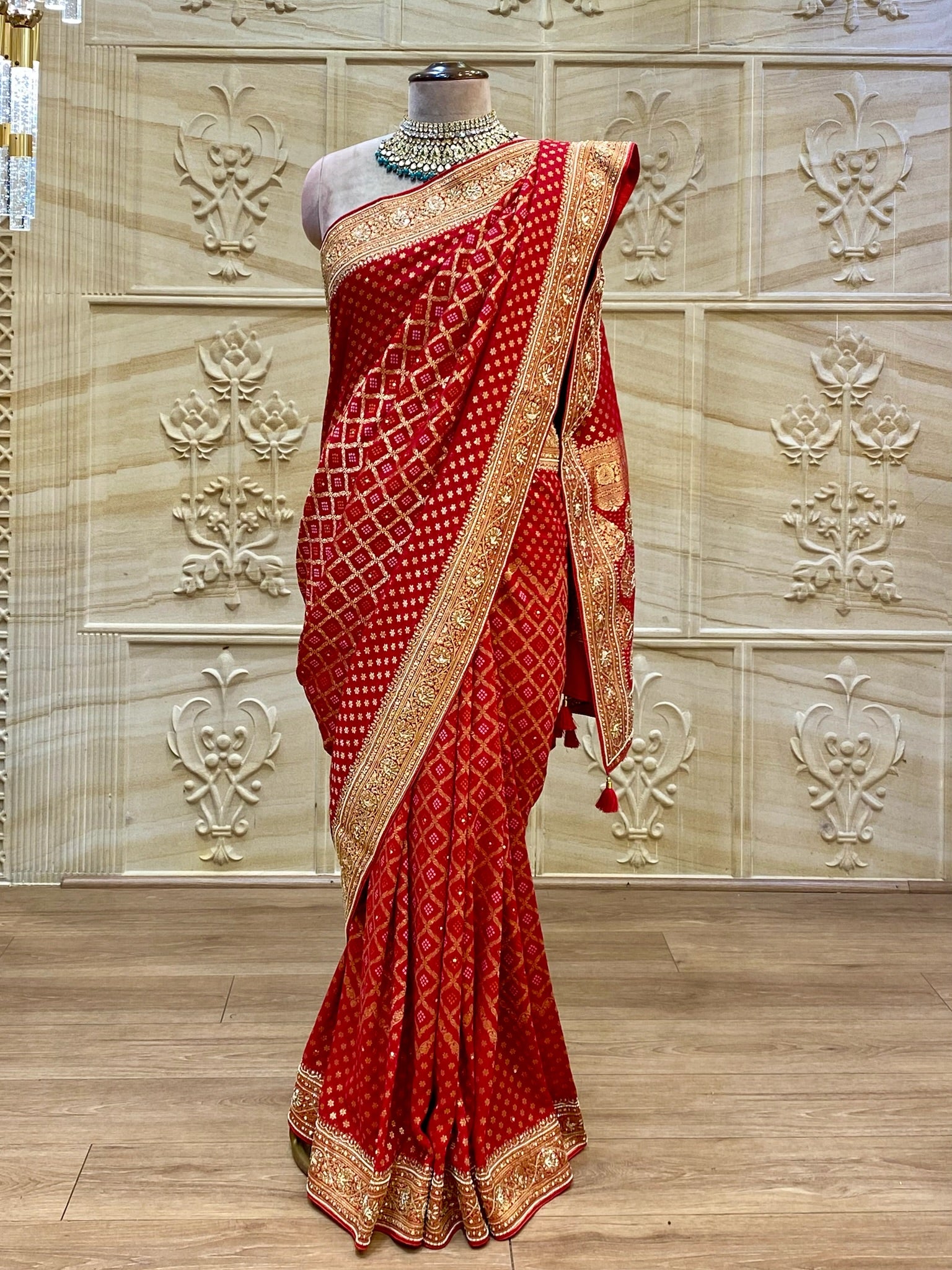 Aaryashree Saree
