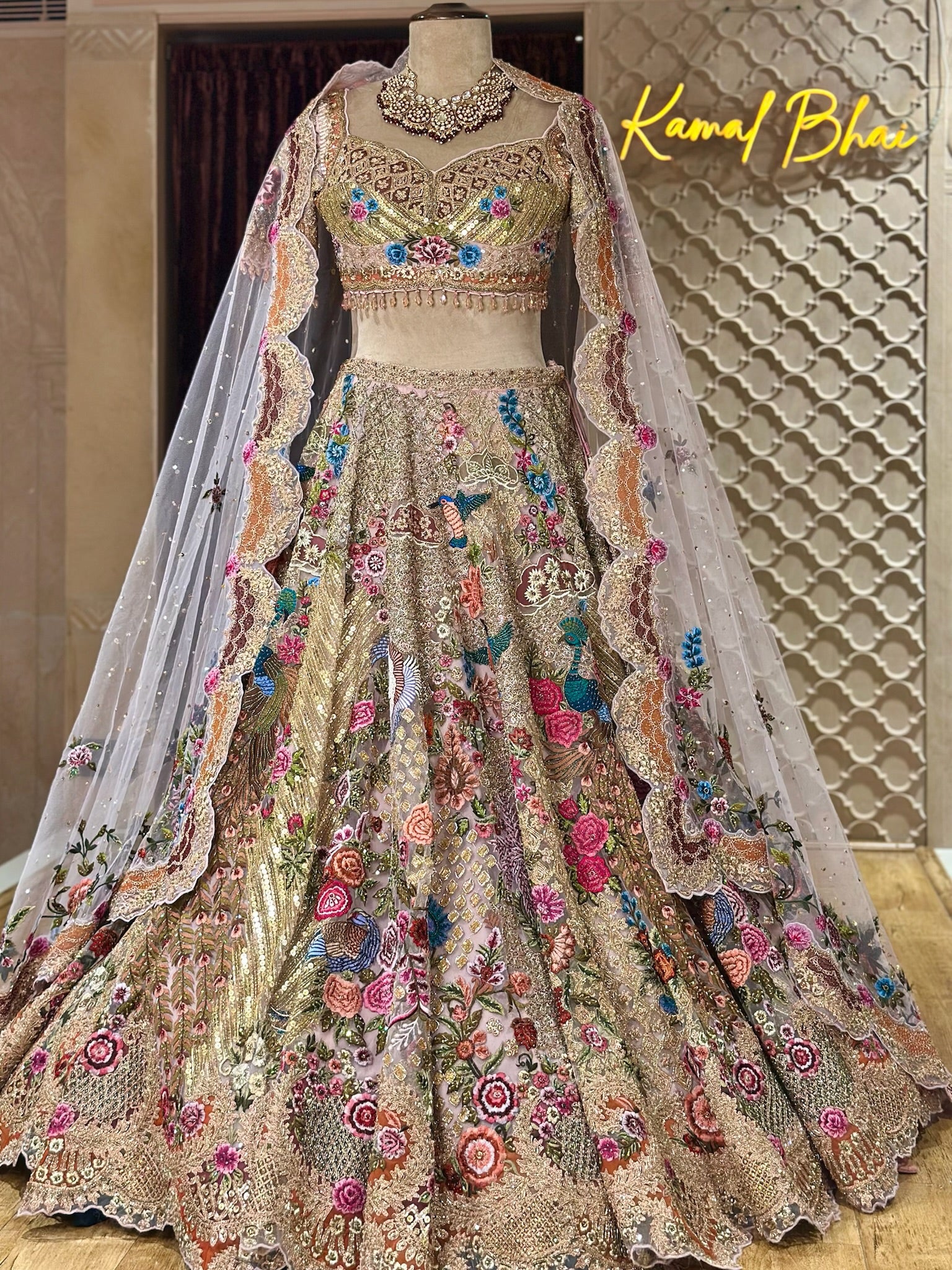 Florisse Veil Lehenga